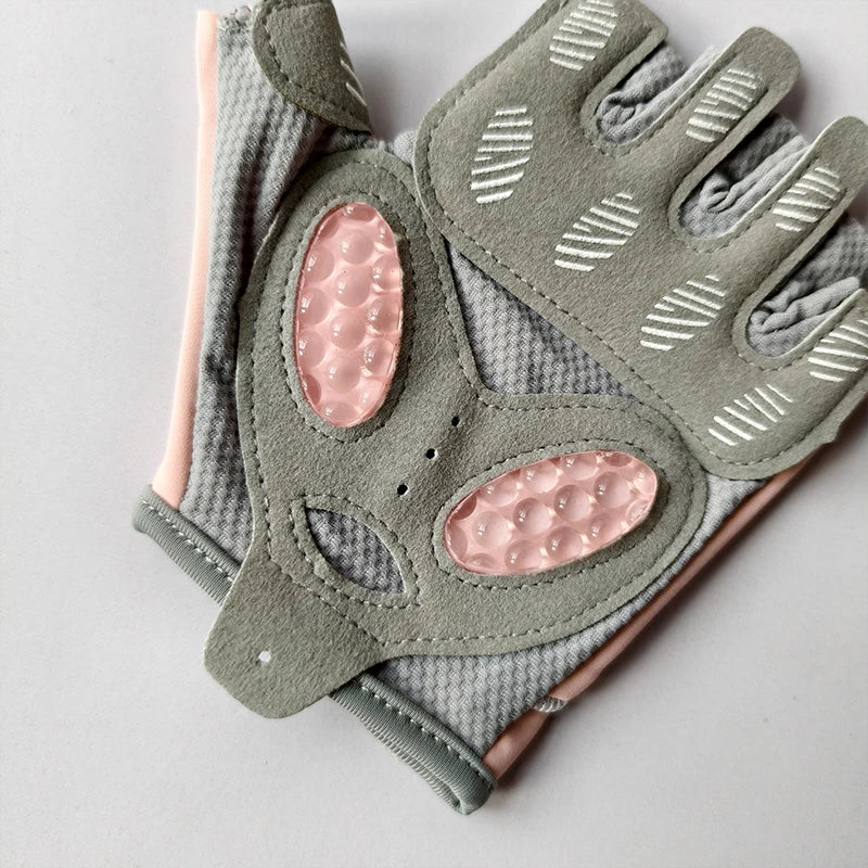 Women's Half-Finger Fitness Gloves - Anti-Slip, Anti-Cocoon & Versatile